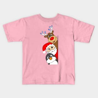 Christmas friends: a penguin, santa and Rudolph Kids T-Shirt